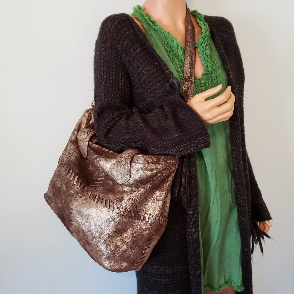 NWT SILVERADO SATCHEL, Vintage Metallic Leather with bold whipstitch detailing. - Picture 11 of 17